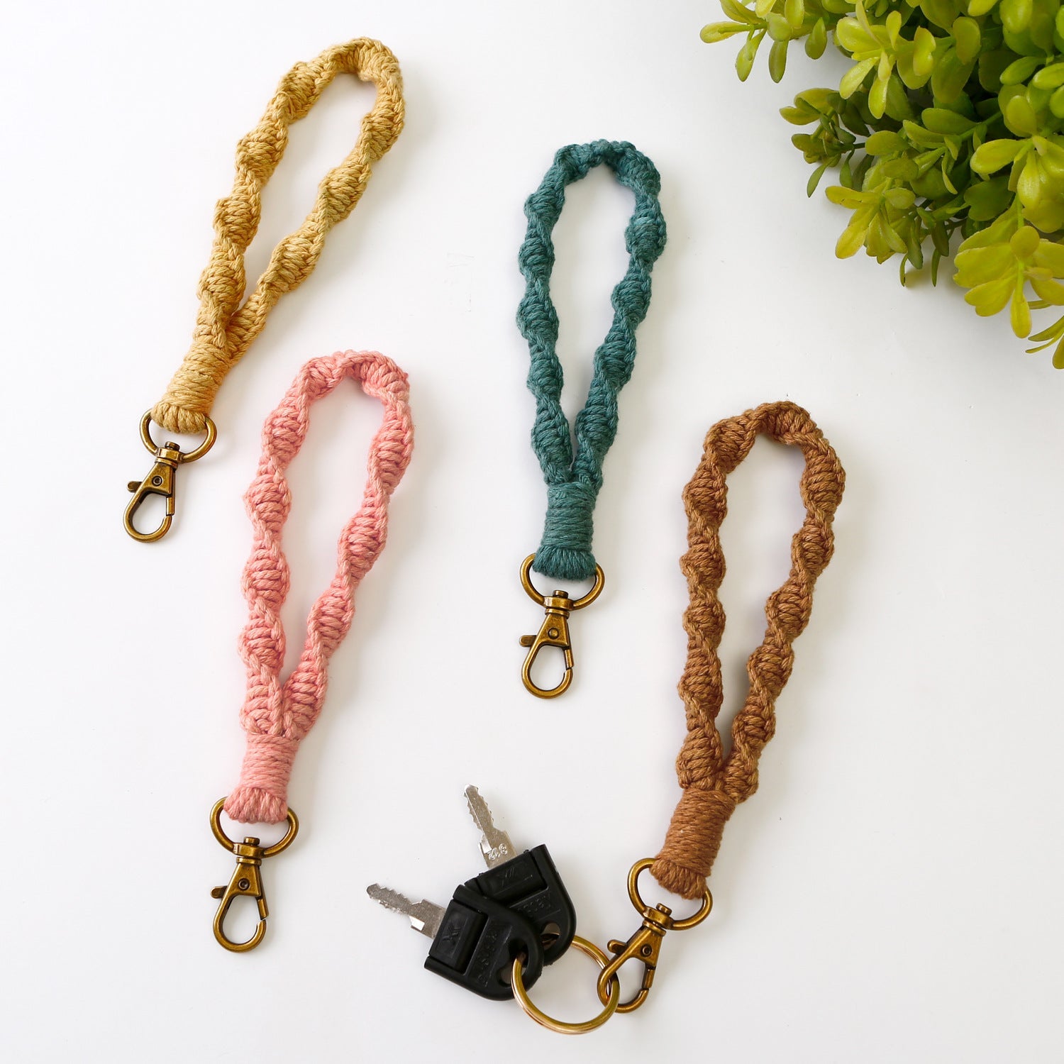 Wholesale Metal Hand Braided Wrist Keychain DIY Accessories
